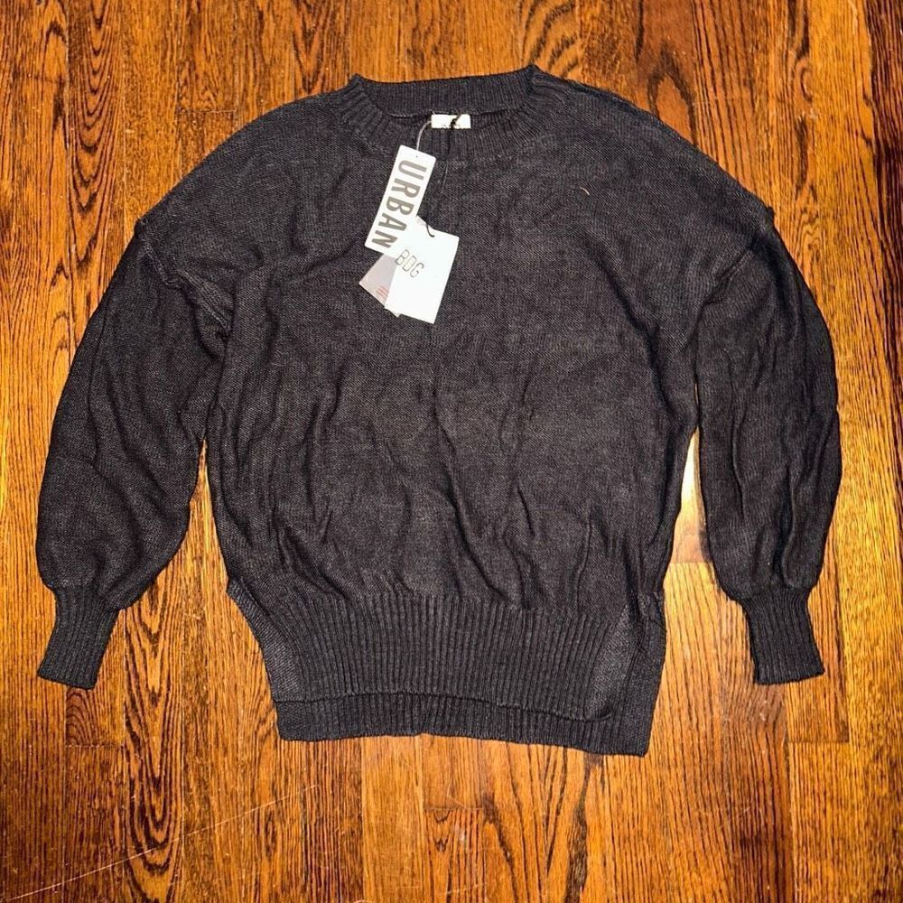 New BDG sweater 